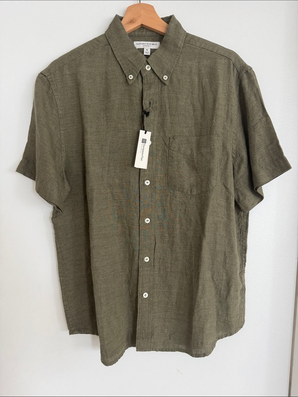 Banana Republic Short-Sleeve Button-Down Linen Shirt